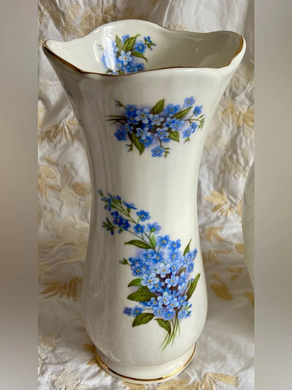 Sheltonian Vintage English Finest Porcelain, Adorned w/Tiny Blue Forget-Me-Knots